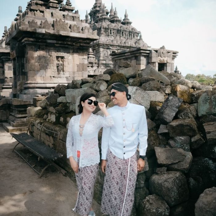 Feibe & Roney (25)